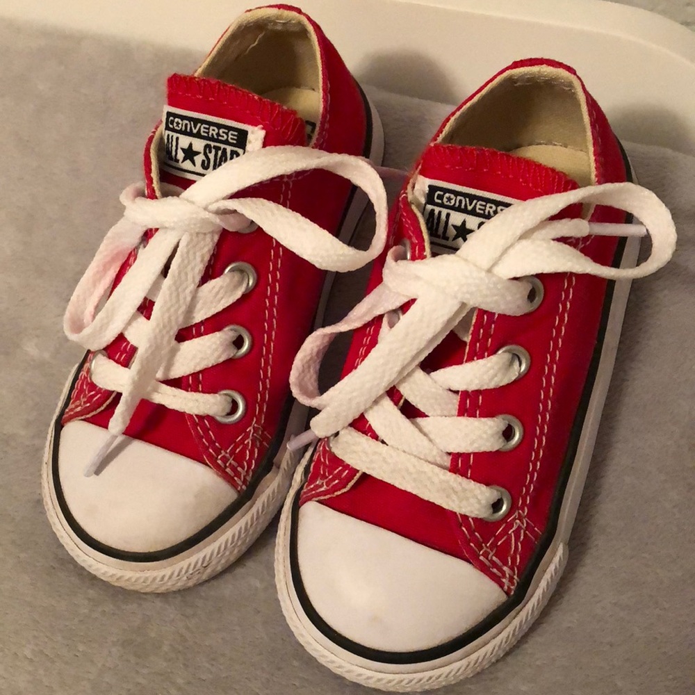 Red converse